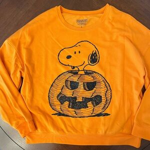 Peanuts Hybrid Apparel Snoopy Halloween Crewneck Sweatshirt